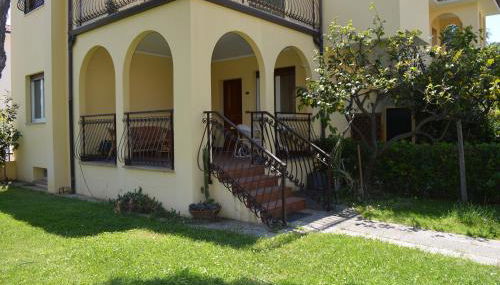 Homiday - Villino Caroli - Photo 3, Garden, Garden view