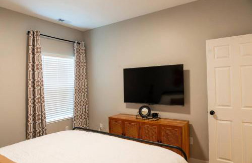 Springmill Escape in Westfield (2 King Beds) - Foto 11