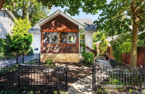 Charming Geneva Cottage Walk 4 Blks to Downtown - Foto 40