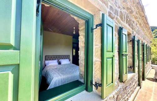 Waterfall Kataraktis Vatatsi - Foto 15