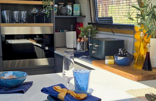 Dragonfly at Aston Marina - Photo 6