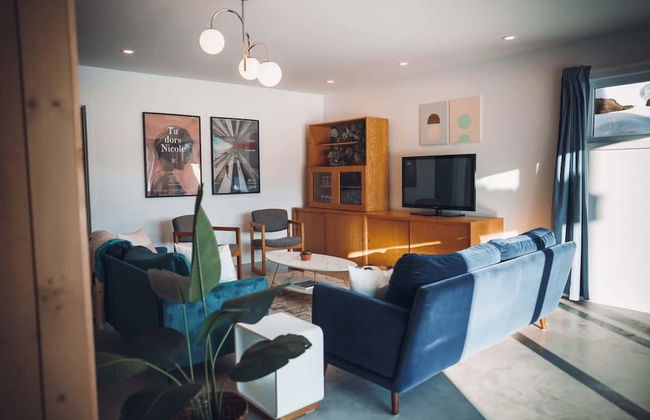 Lakeview Mid Century Luxury Cottage Citq 311414 - Photo 65