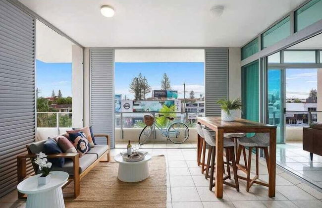 Mermaid Beach Luxury Penthouse - Photo 29