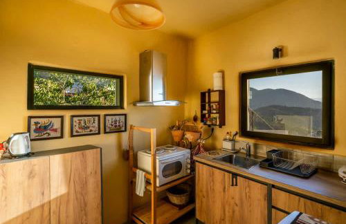 The Lookout in Mirsini - Roof Terrace - AC - WIFI - Foto 18