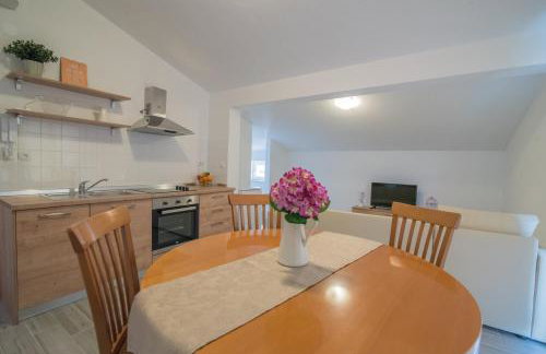 Middle Istra - Foto 1