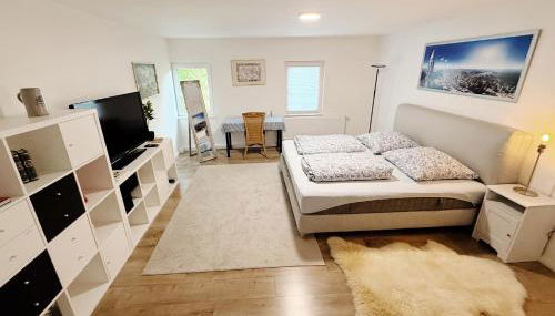 Modernes Bauernhaus - 3 Schlafzimmer, Kamin, Wohnzimmer, Küche, Bad - Foto 2