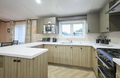 Happy Days Lodge with Hot Tub - Foto 4