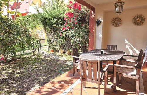 Amplia Casa en una zona ideal - Pass the Keys - Foto 26