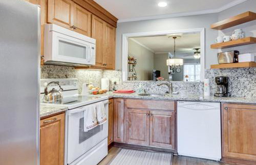 Modern McCormick Townhome on Lake Thurmond! - Foto 9