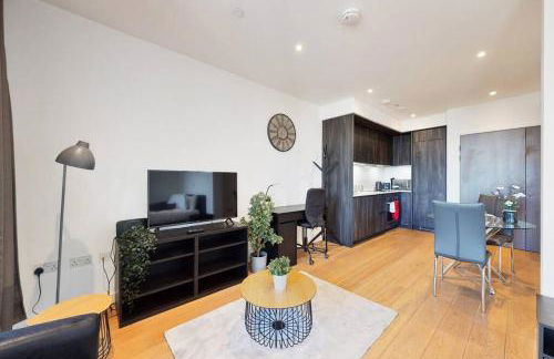 Superb Studio in Greenwich with balcony & roof top - Foto 6
