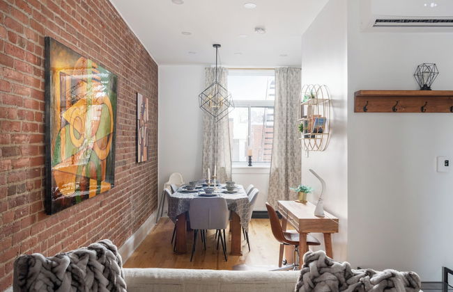 Downtown Luxe - Parking, Metro, King Bed, Sleeps 6 - Foto 28