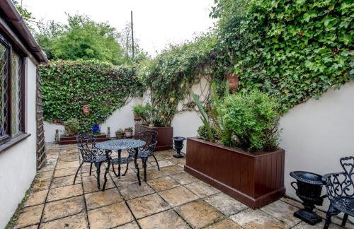 Stunning baptist chapel with concert piano, pets welcome - Foto 17
