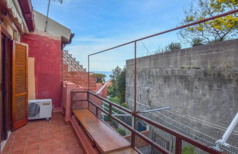 Awesome Apartment In Acqualadrone - Foto 1