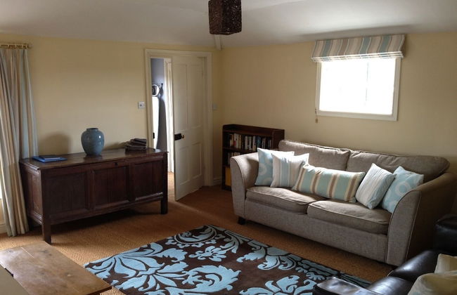 Duken Courtyard Cottage Self Catering Holiday Cottage in Glorious Countryside - Foto 5