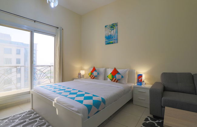 OYO 264 Home Cordoba Palace 607 Studio - Photo 6