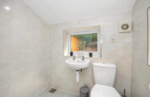 Delightful 10 St Martins - 2 bed, 2 bathroom with parking available - Foto 19
