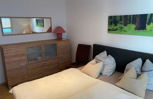 Stunning 2-bed Apartment in Dortmund - Photo 2