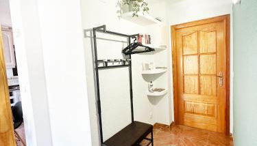 El Faro Albir - Photo 3, wardrobe