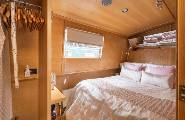 The Four Sisters Boatel - Foto 28