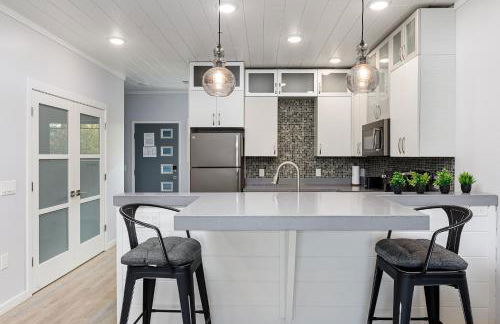 Slabtown Penthouse - Modern Condo - Private Rooftop Deck - Foto 9