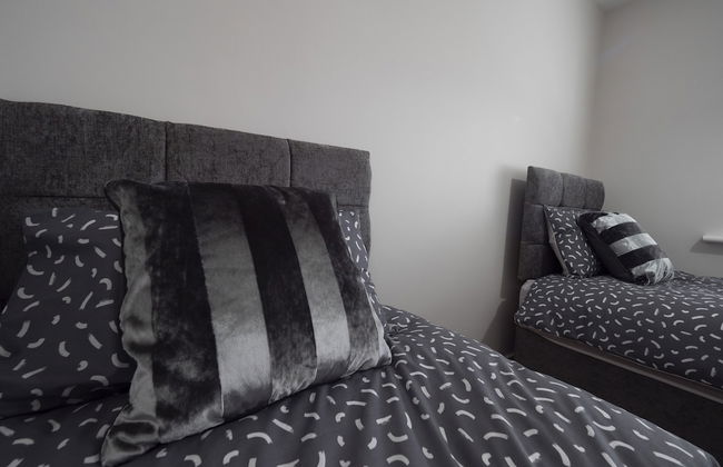 Charming 4-bed Cottage in Dungannon - Foto 3