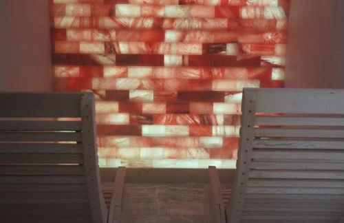 Lodge avec bain à remous privatif, proche du golf et piscine réservée - Confort et activités garanties - FR-1-582-373 - Foto 12