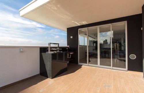 609-Apartamento Encantador, com 1 vaga de GARAGEM, Todo Mobiliado e Decorado, Edificio com Academia, Lavanderia, Excelente localização no Rebouças, Proximo ao Batel e Centro - Foto 34