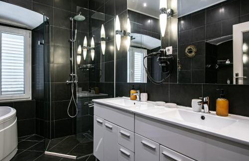 SECRET GARDEN APARTMENT by DuHomes - Foto 48