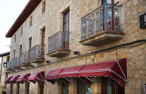 Antiguo Casino de los Arribes - Photo 22