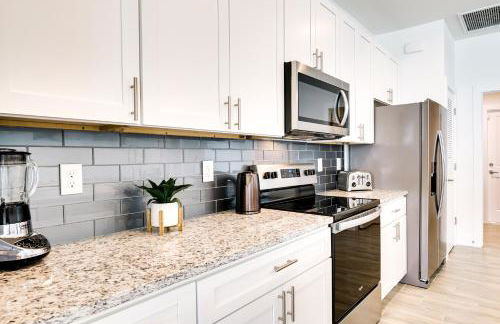 Furnished Lanai and Yard Comfy Lehigh Acres Getaway - Foto 8