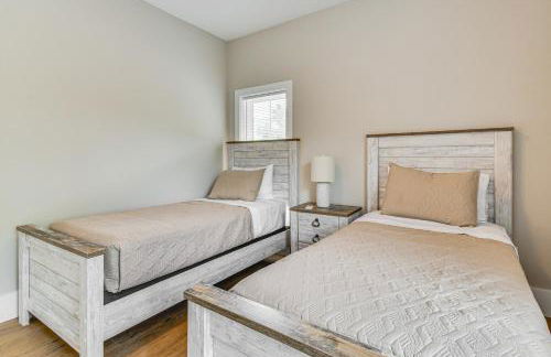 Mtn Views and Stunning Fall Hikes Maggie Valley Apt - Foto 16