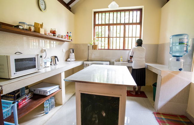 The Chalet - Whole Villa 2 Bedroom (Sleeps 4) - Photo 9