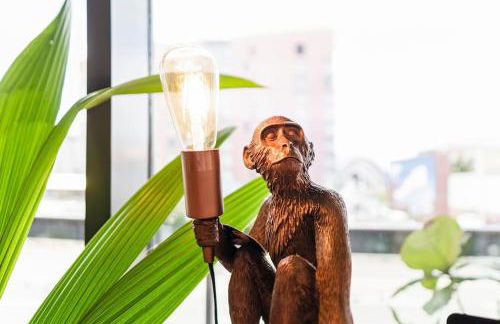 Luxury Huge Modern Open Plan 2Bedroom Flat - Free Private Parking & Balcony located at the OVO Hydro and SEC Centre - Foto 30