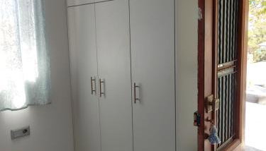 Carob Tree apartment, Tris Ekklisies - Foto 2, wardrobe