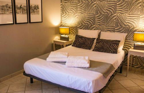 Villa Provençale Avec Vue Sur La Forêt Et Piscine - Foto 7