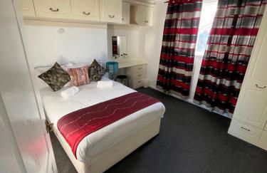 Comfortable 2-Bed Flat in Heart of Tyne Wear - Pass the Keys - Foto 7