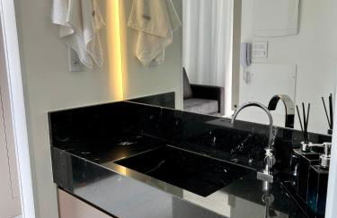 Ap completo a 900m da Vila Germânica com Piscina, Academia, Wi-Fi, Ar, Garagem e Tv no quarto - Foto 20