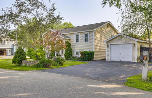 Coastal Retreat with Large Yard Less Than 1 Mi to Dtwn Saco! - Photo 24