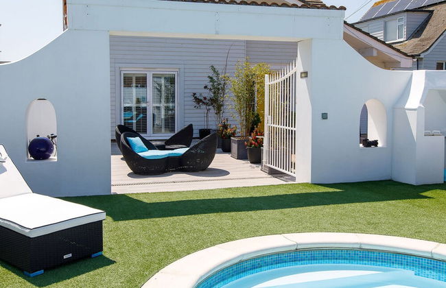 Vibrant Seafront Home With Seasonal Pool - Foto 50