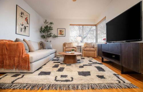 Sugar House Basecamp 30 Minutes to Ski Resorts - Foto 2