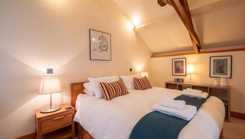 Family & Pet Friendly Coastal Base Near Dartmouth - Foto 4