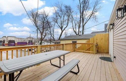 Spacious retreat w private backyard near downtown - Foto 6