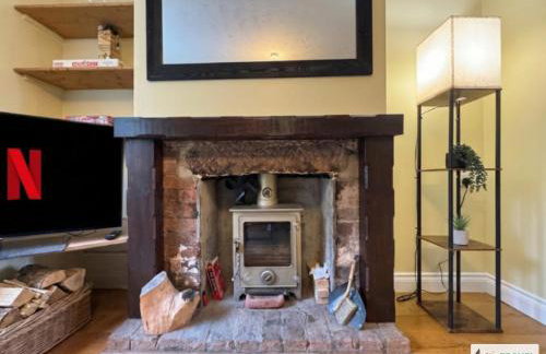 Smithy Bank Cottage - with free parking! - Foto 12