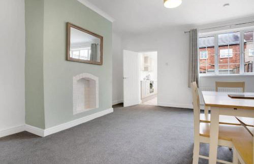 Sleek Gem Home in Houghton le Spring, Sleeps 5 - Photo 28