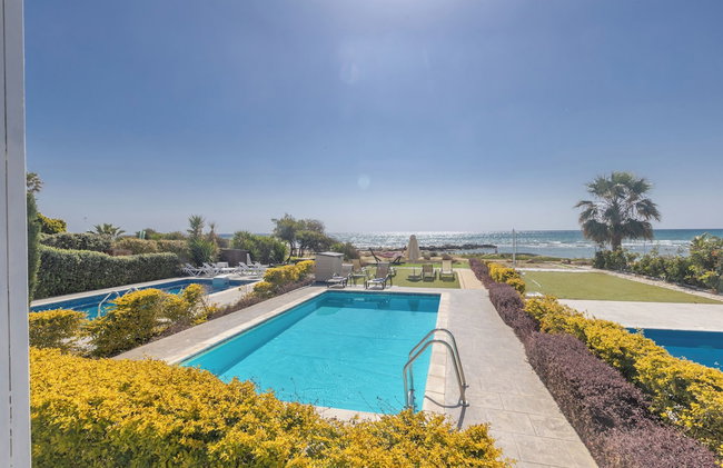 Villa Suri, Luxury Seafront Villa - Foto 17