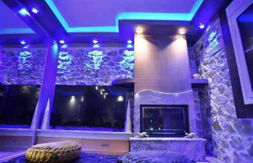 Eleni De Lux - Photo 18