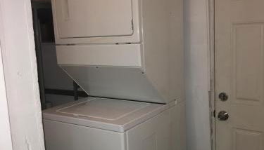 DTLA Oasis Private Bedroom with Exclusive Laundry - Steps to the Heartbeat of LA - Foto 3