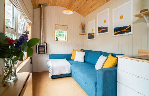 Ailsa- Enchanting Tiny House with wood burner and hot tub in Cairngorms - Foto 4