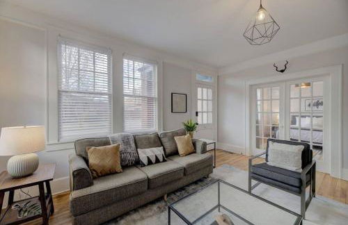 Spacious Industrial Modern Apt - Foto 12