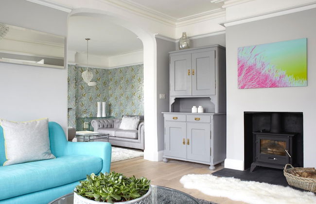 Gothic Cottage Hot Tub Fire Pit Pizza Oven Gas Bbq - Foto 8